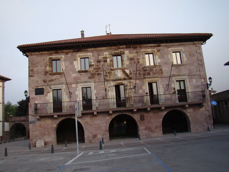 Ayuntamiento de Elizondo - Que ver en Navarra